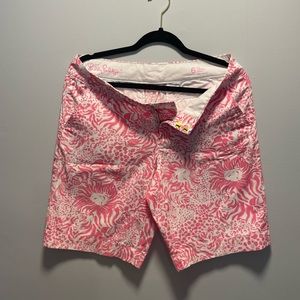 Lily Pulitzer THE CHIPPER SHORT size 6.